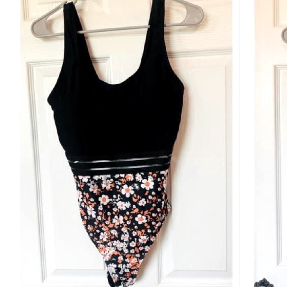 Cute one piece swimsuit. NWOT in size Medium